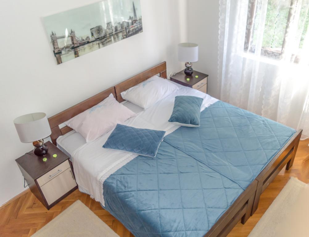 Aneta Apartments ريسان المظهر الخارجي الصورة